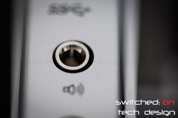 in-win-h-frame-mini-itx-chassis-mic-port