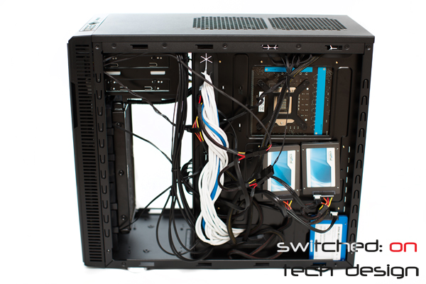 fractal-design-define-r4-behind-motherboard-tray-installed