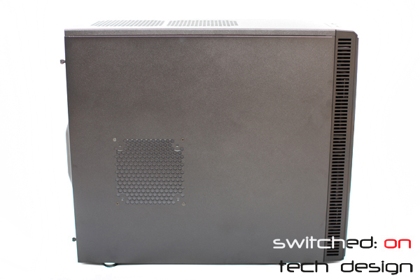 fractal-design-define-r4-fan-hole-side