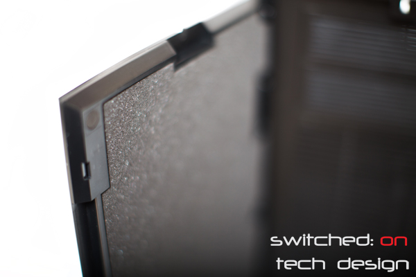 fractal-design-define-r4-front-sound-deadening