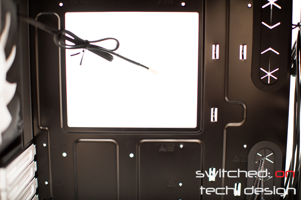 fractal-design-define-r4-motherboard-cpu-cutout