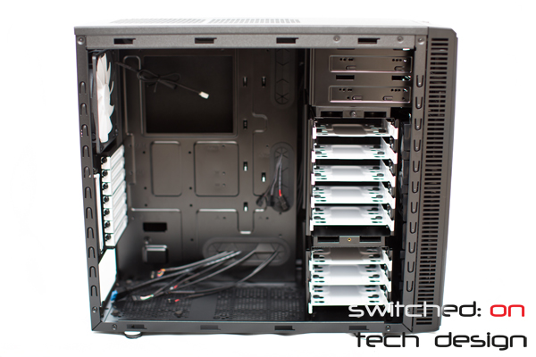 fractal-design-define-r4-side-door-off